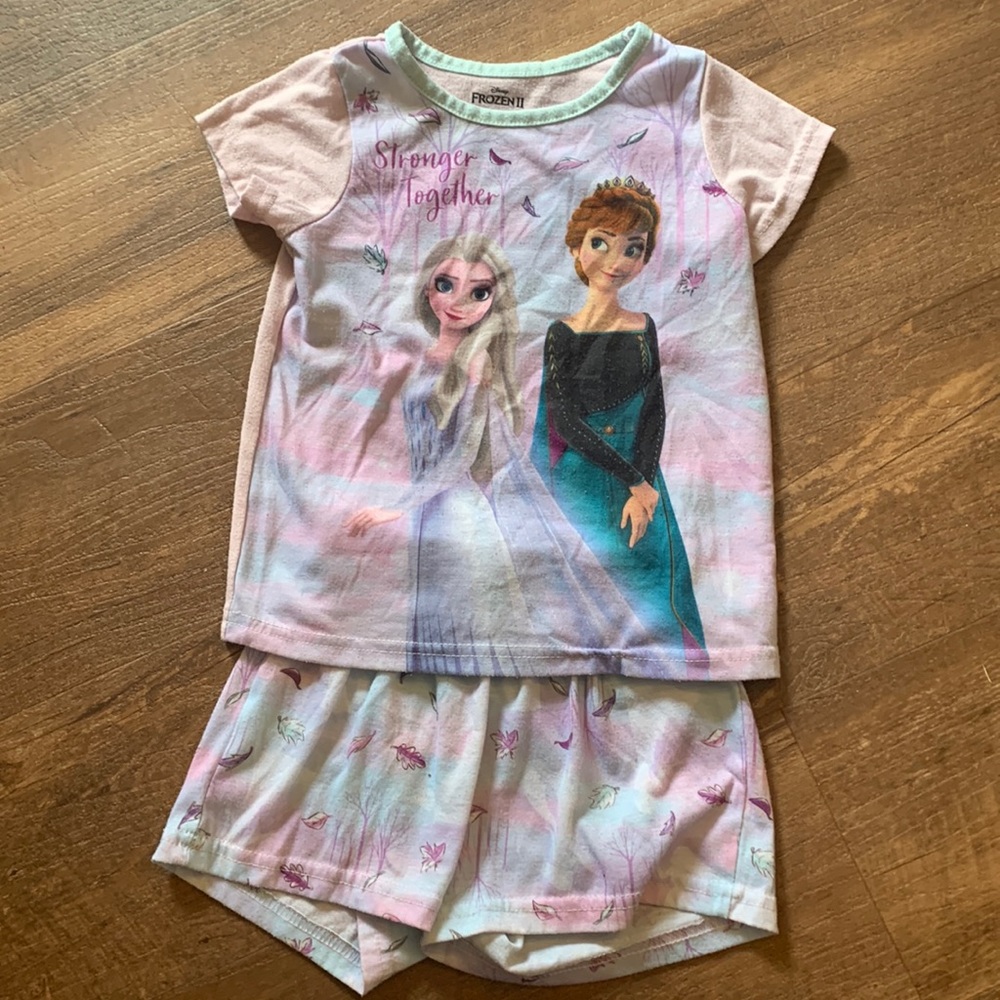Frozen 2 pajama set